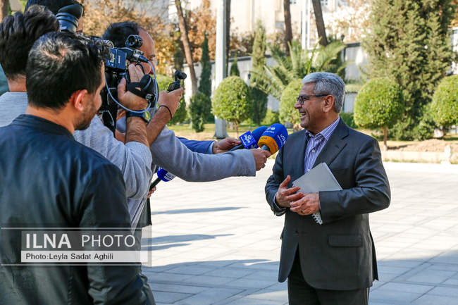 حاشیه جلسه هیات دولت - ۲۸ آبان