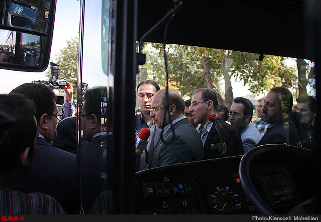 ورود اتوبوس های جدید به ناوگان حمل و نقل عمومی