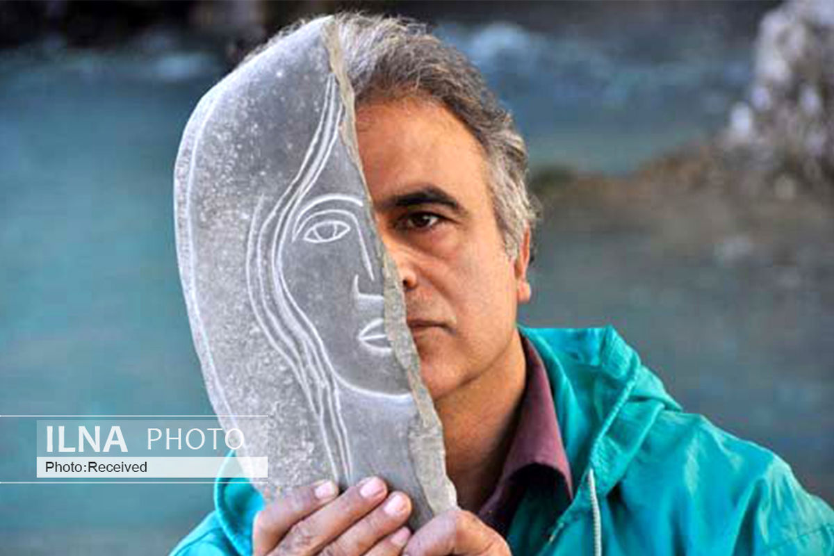آفتِ تولیدِ انبوه به جان هنر محیطی افتاده است/ نگاه خلاقانه به هنر شهری نداریم