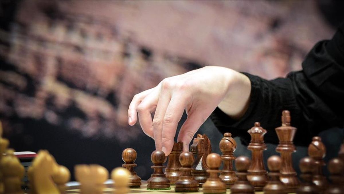 کسب مقام قهرمانی شطرنج جهان توسط دو دانش‌آموز ایرانی