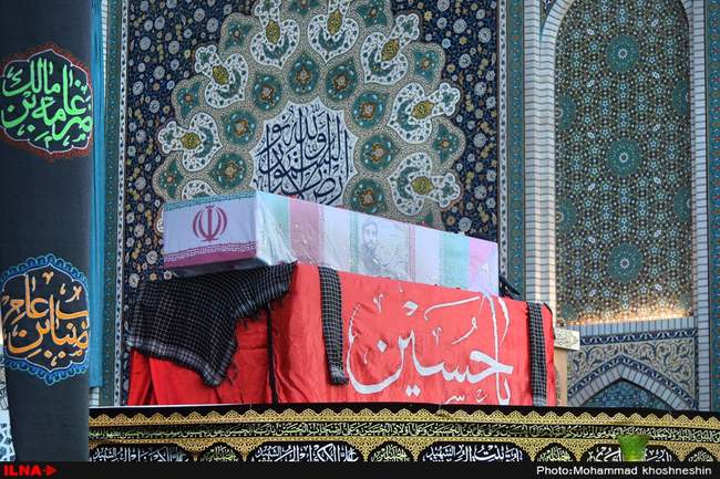 مراسم وداع با پیکر شهید حججی در حرم مطهر امام رضا (ع)