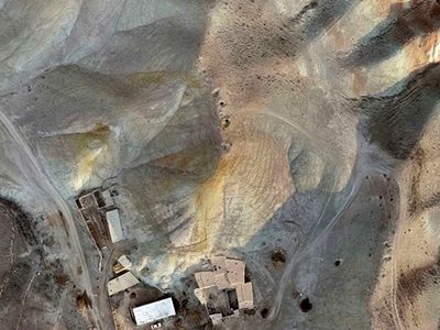 کاوش باستان‌شناسی در زرّین تپه چهرآباد زنجان/ کشف بقایای یک فضای احتمالاً کارگاهی