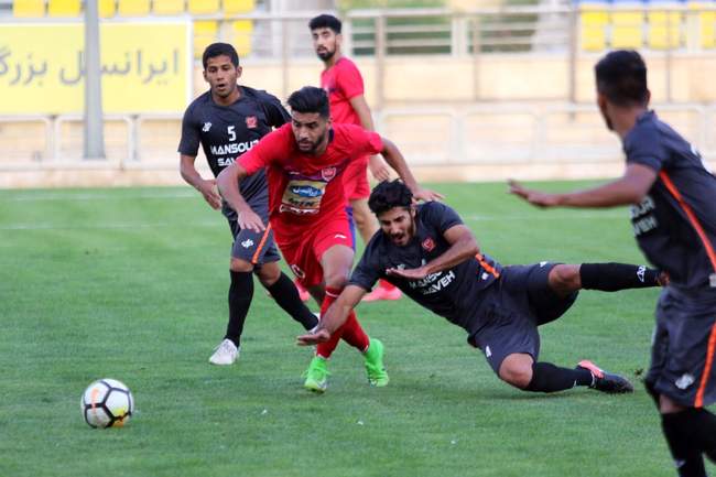 دیدار پرسپولیس و منصور ساوه (گزارش تصویری)