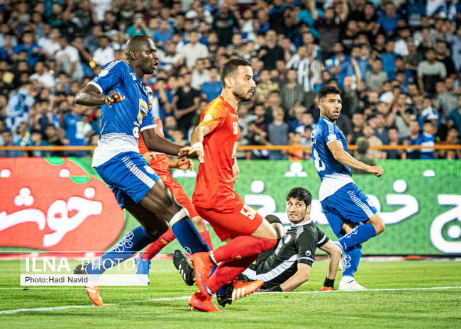 لیگ برتر فوتبال خلیج فارس: استقلال تهران۱-فولاد خوزستان۱