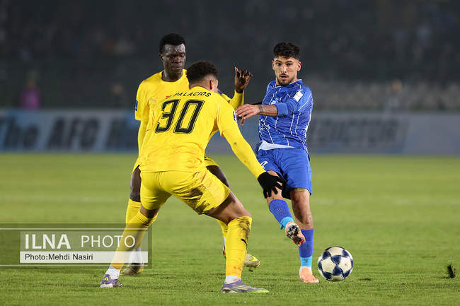 دیدار تیم ‌های فوتبال استقلال ایران و الوصل امارات