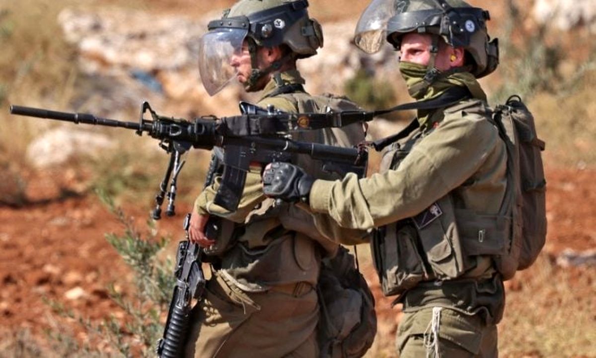 بازداشت ۱۱ فلسطینی توسط نظامیان صهیونیست در کرانه غربی