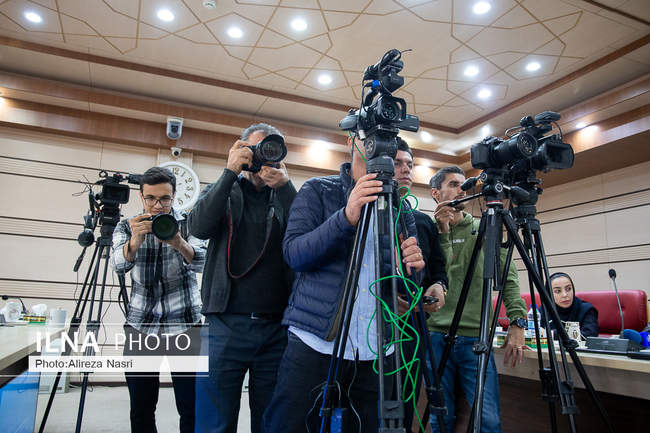 نشست خبری سخنگوی دولت با خبرنگاران قزوینی 