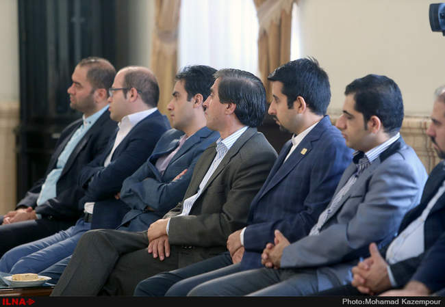 دیدار اعضای شورای مرکزی حزب ندای ایرانیان با آیت الله هاشمی رفسنجانی