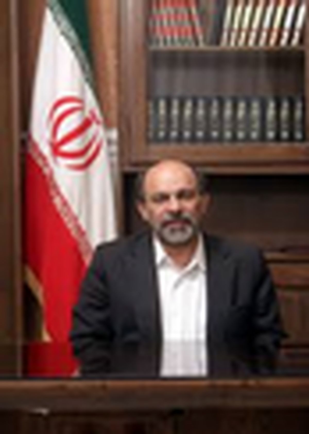 هر فردی عاشورایی باشد، پیروز است