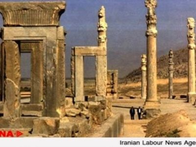 برگزاری مسابقات رالی به کالبد تخت جمشید آسیب می‌زند