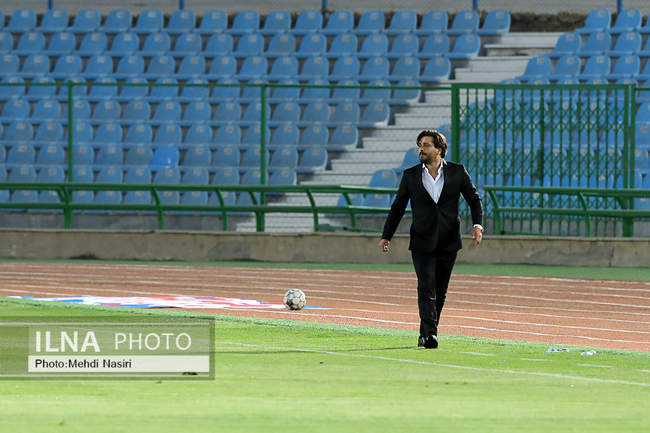 دیدار تیم های فوتبال استقلال تهران و پیکان