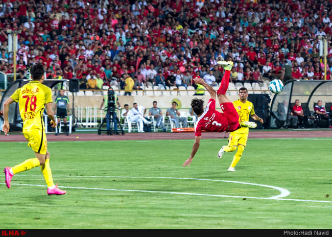 پرسپولیس قهرمان سوپرجام فوتبال ایران (گزارش تصویری)