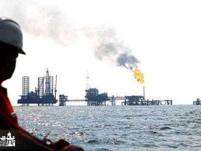 از هم پاشیدن زندگی کارکنان "مدت موقت" نفت/ عدالت پشت درهای کمیسیون انرژی جا ماند