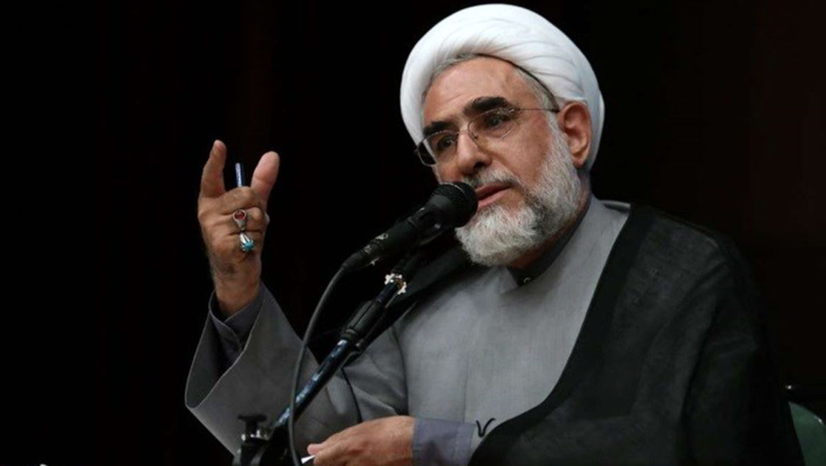 کسی نمی‌تواند به احزاب دستور دهد