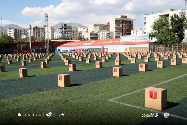 گزارش تصویری دیدار دوستانه پیشکسوتان پرسپولیس و تیم هنرمندان 