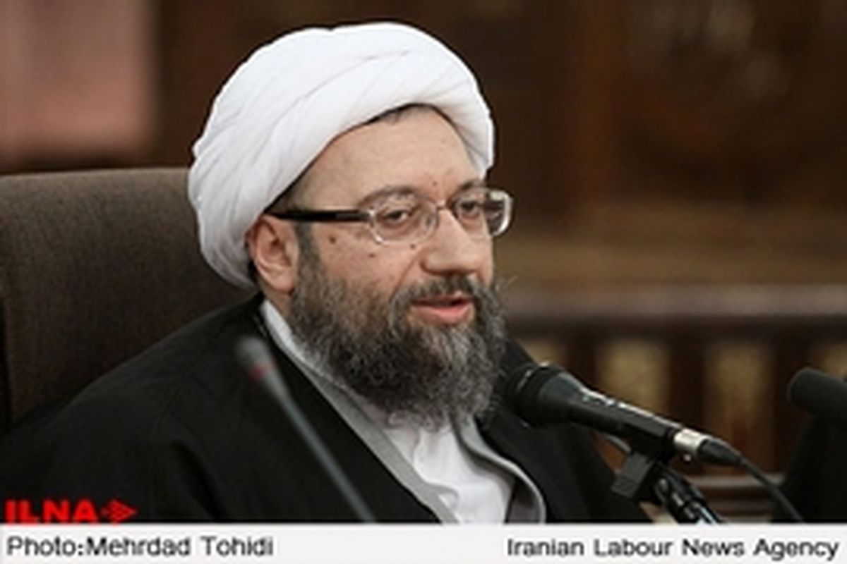 صداوسیما نباید حیاط خلوت افراد خاصی شود / برای رئیس سازمان صداوسیما متاسفم