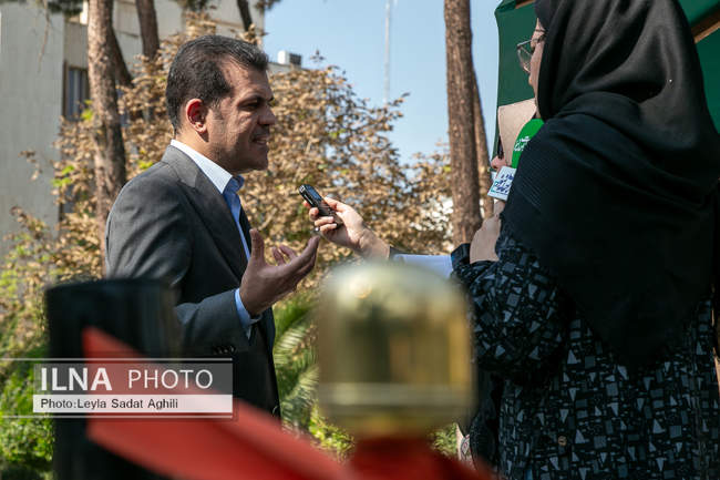 حاشیه جلسه هیات دولت - ۷ آبان