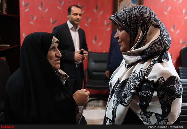 مراسم دید و بازدید نوروزی فعالان سیاسی و گروههای مختلف مردمی با محمد رضا عارف