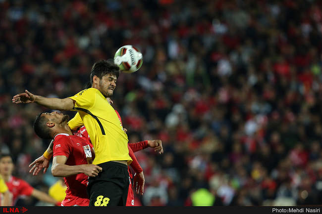 دیدار تیمهای پرسپولیس تهران و سپاهان اصفهان