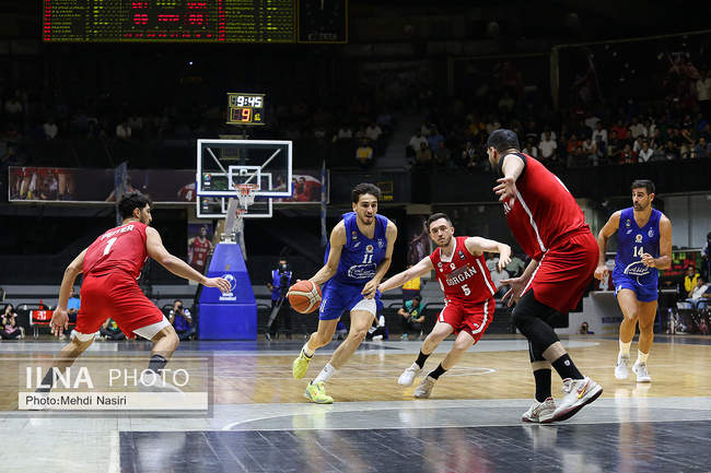 دیدار تیم های بسکتبال استقلال و شهرداری گرگان (گزارش تصویری)