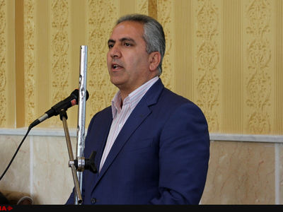 از رئیس‌جمهور برای برملا شدن سر سوزنی از فساد ارزی در وزارتخانه‌ها تشکر می‌کنم