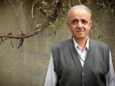محمد بسته نگار در بیمارستان بستری شد