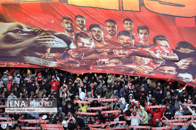 دیدار تیمهای فوتبال استقلال تهران پرسپولیس تهران