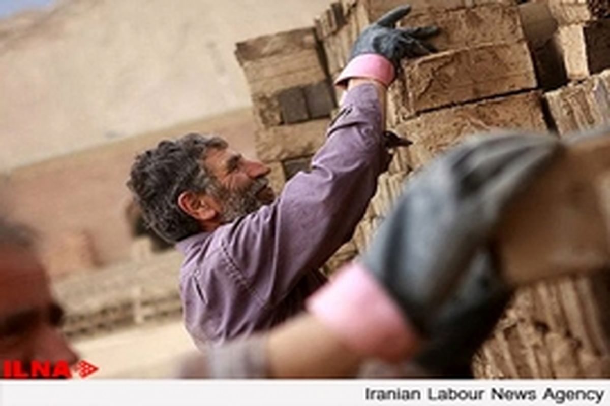 آثار تخلفات دولت گذشته در تامین اجتماعی؛ کارگران اکنون به سختی بازنشسته می‌شوند