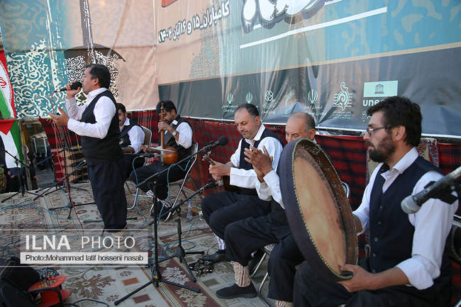 دومین جشنواره موسیقی خیابانی اقوام ایرانی در کامیاران