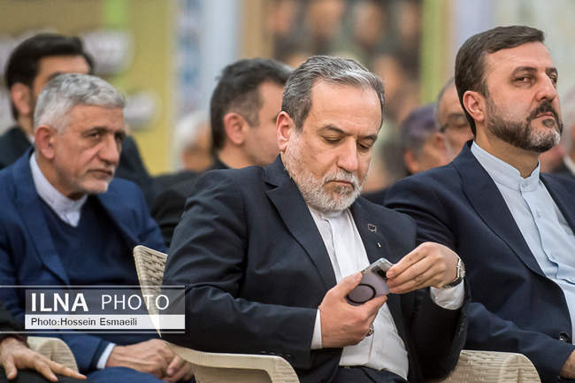 تجدید میثاق وزیر و کارکنان وزارت امور خارجه با آرمان‌های امام راحل