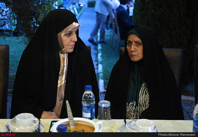 مراسم ضیافت افطار محمدرضا عارف