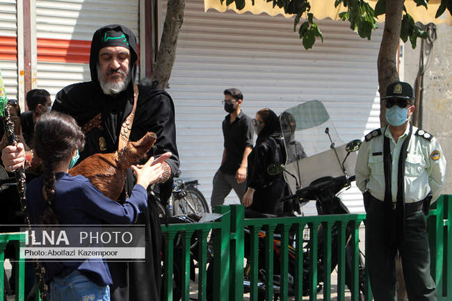 مراسم روز عاشورای حسینی در تهران 