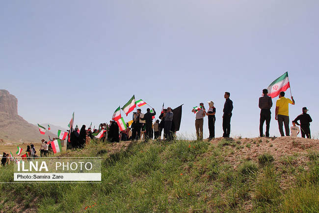 بزرگداشت سالروز سفر تاریخی رهبر معظم انقلاب به استان فارس