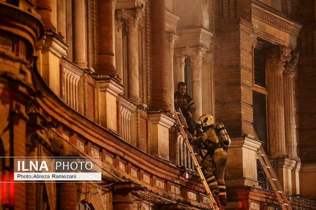 آتش سوزی در میدان تاریخی حسن آباد