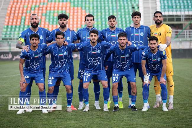 تساوی تیم فوتبال ذوب آهن اصفهان مقابل استقلال تهران