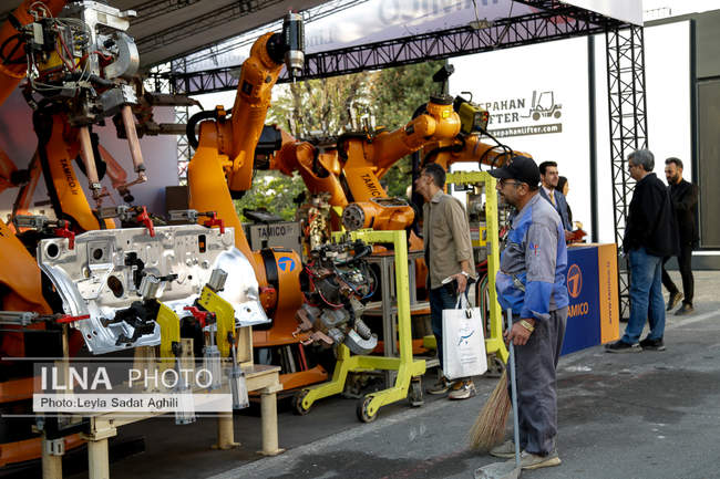 حال و هوای نمایشگاه بین المللی تهران