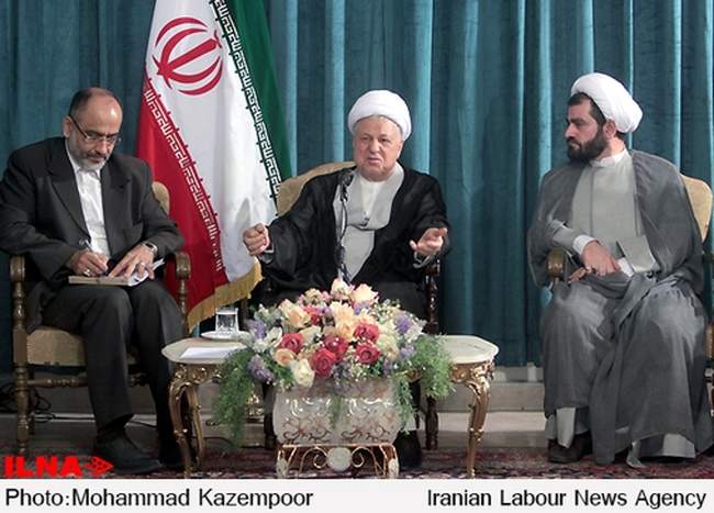دیدار نویسندگان و مسؤولان سرای اهل قلم با آیت الله هاشمی رفسنجانی