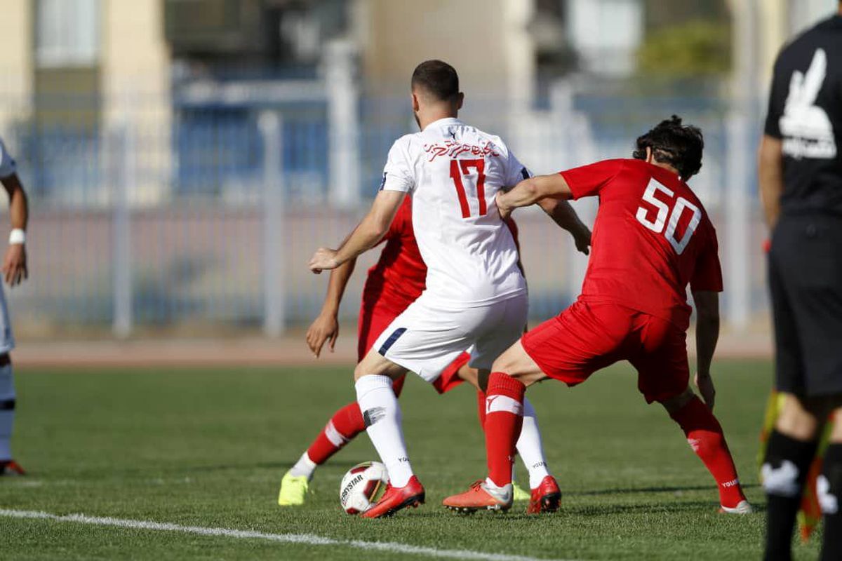 فجر با تساوی در صدر ماند؛ دربی کرمان برنده نداشت