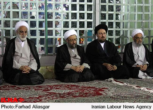 27925