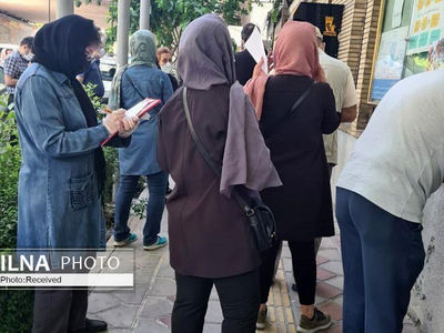 انتقاد رئیس شورای شهر کرج از نحوه واکسیناسیون سالمندان 