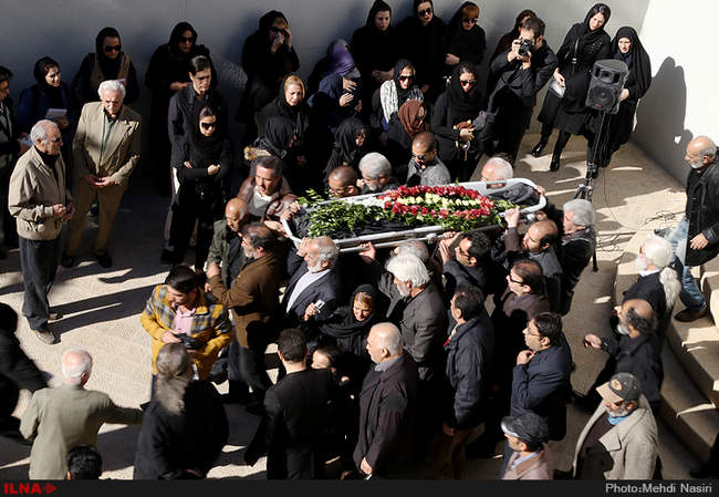 مراسم تشییع پیکر هادی مشکات