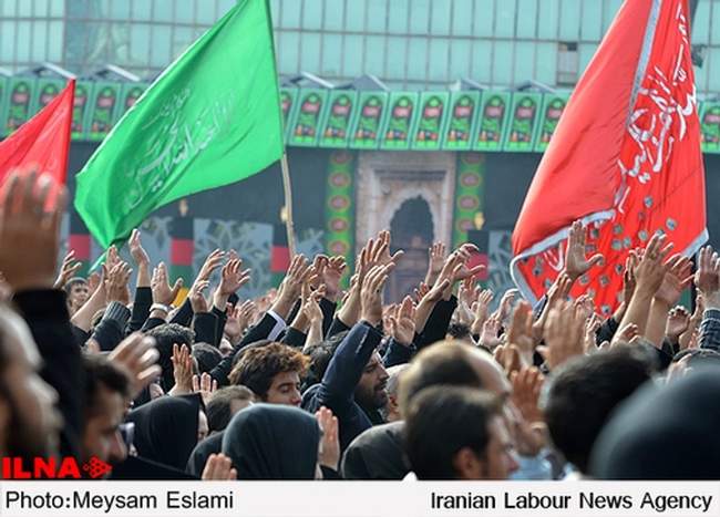 مراسم عزاداری روز عاشورا میدان امام حسین