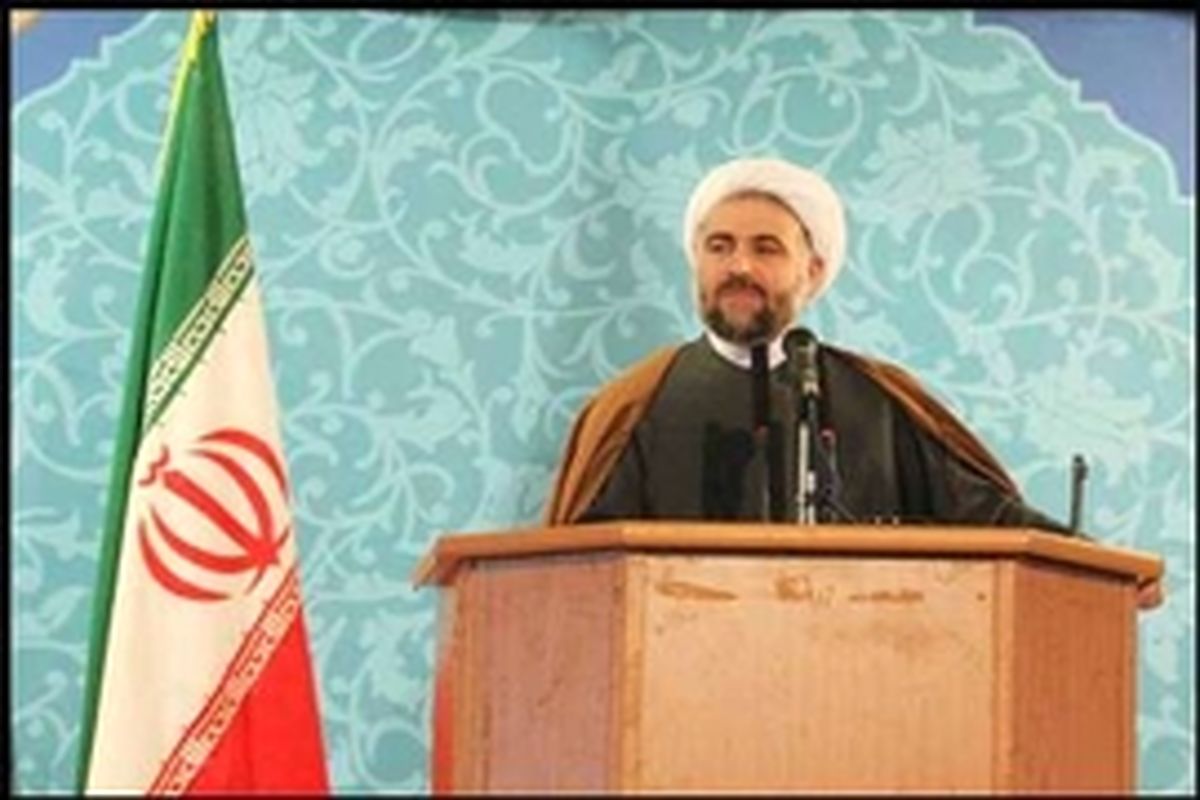 محرم و عاشورا نمایشگاه توحید، نبوت، امامت و معادباوری هستند