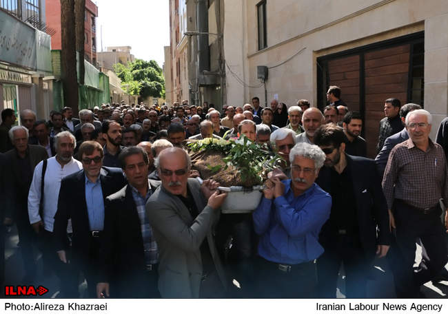 مراسم تشییع پیکر داوود رمضان شیرازی ناشر پیشکسوت