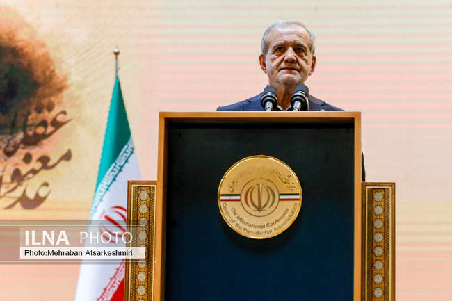 اختتامیه نخستین دوره جایزه جهانی امام خمینی (ره)