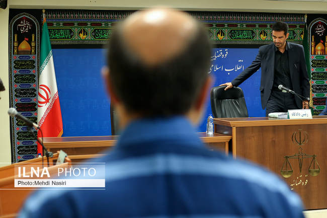 اولین جلسه رسیدگی به پرونده شبنم نعمت‌زاده