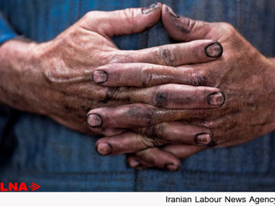 انتظار ۴ ساله کارگران اشکان چینی برای دریافت مطالبات معوقه