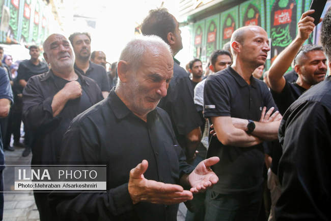مراسم خیمه‌سوزان ظهر عاشورا در چهارراه گلوبندک تهران /2