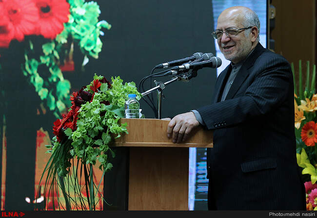 افتتاح نمایشگاه بین‌المللی ایران پلاست با حضور معاون اول رئیس جمهور