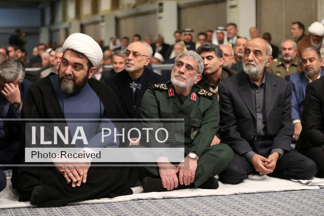 دیدار مسئولان نظام، سفرا و کارداران کشورهای اسلامی با مقام معظم رهبر